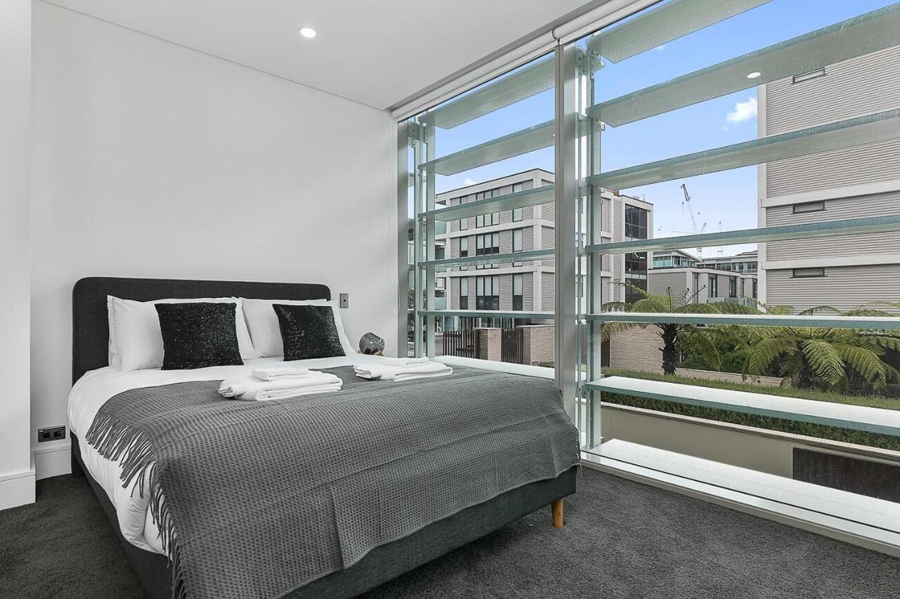 Qv Upscale Modern Viaduct Apt With Parking - 965 Окленд Экстерьер фото