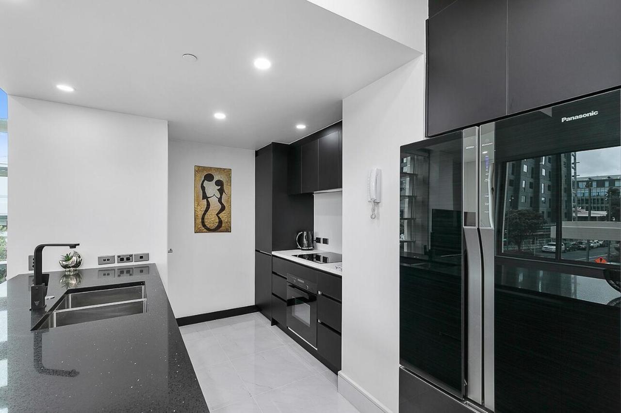 Qv Upscale Modern Viaduct Apt With Parking - 965 Окленд Экстерьер фото